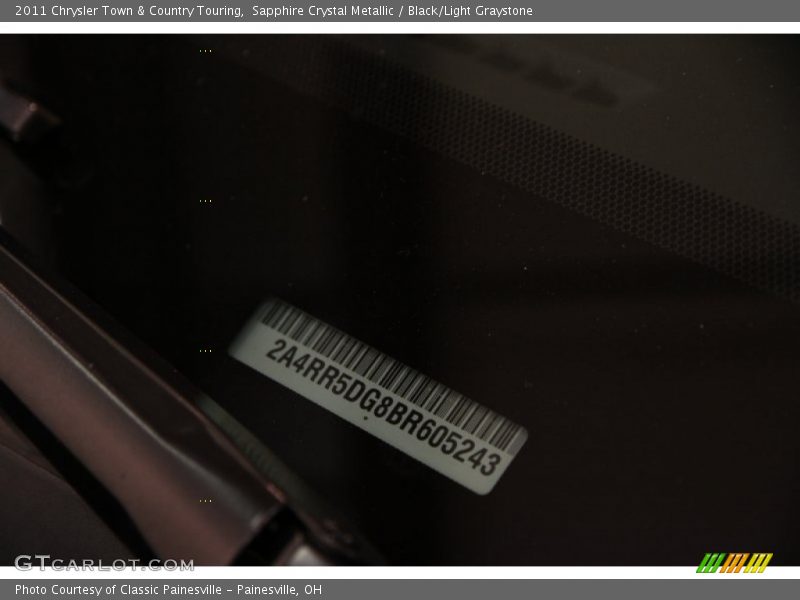 Sapphire Crystal Metallic / Black/Light Graystone 2011 Chrysler Town & Country Touring