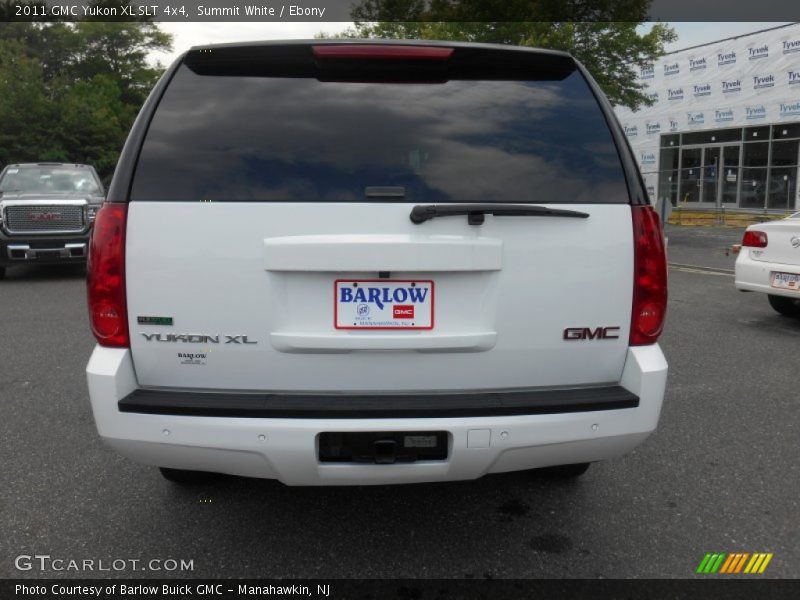 Summit White / Ebony 2011 GMC Yukon XL SLT 4x4