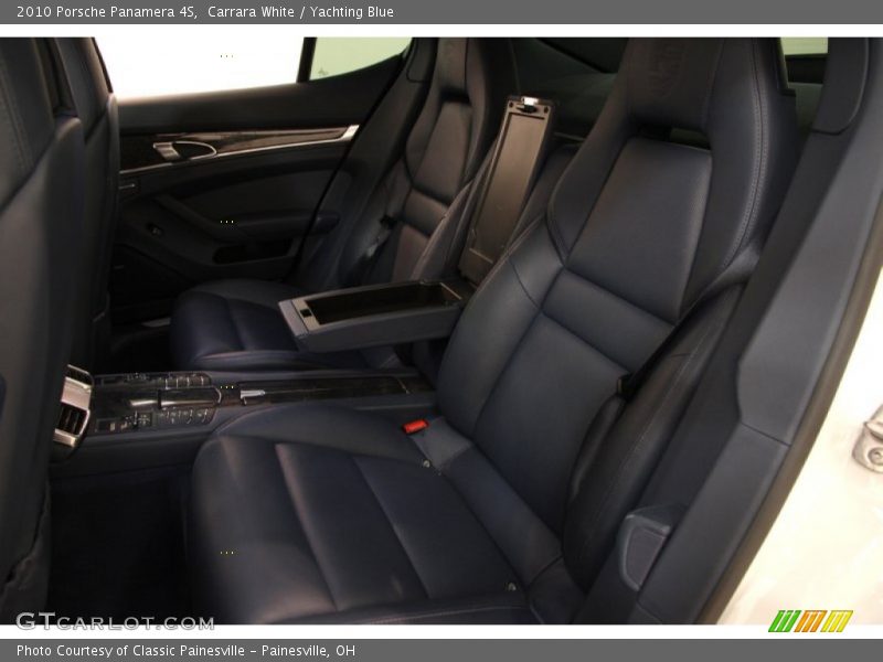 Rear Seat of 2010 Panamera 4S