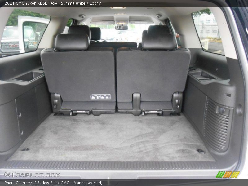 Summit White / Ebony 2011 GMC Yukon XL SLT 4x4