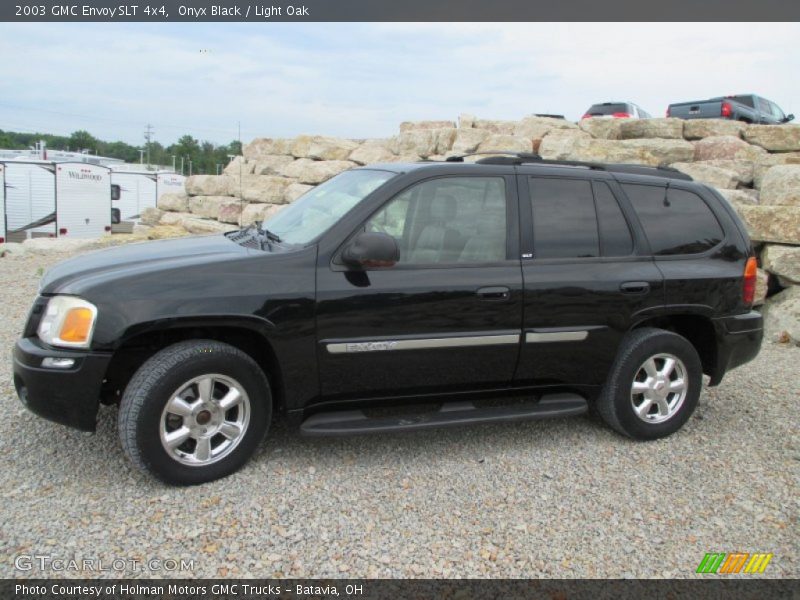 Onyx Black / Light Oak 2003 GMC Envoy SLT 4x4