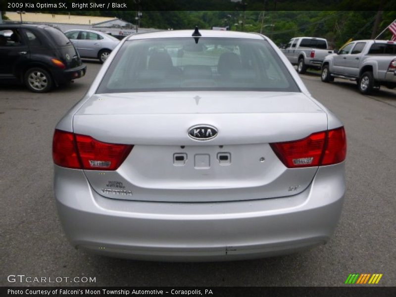 Bright Silver / Black 2009 Kia Optima SX