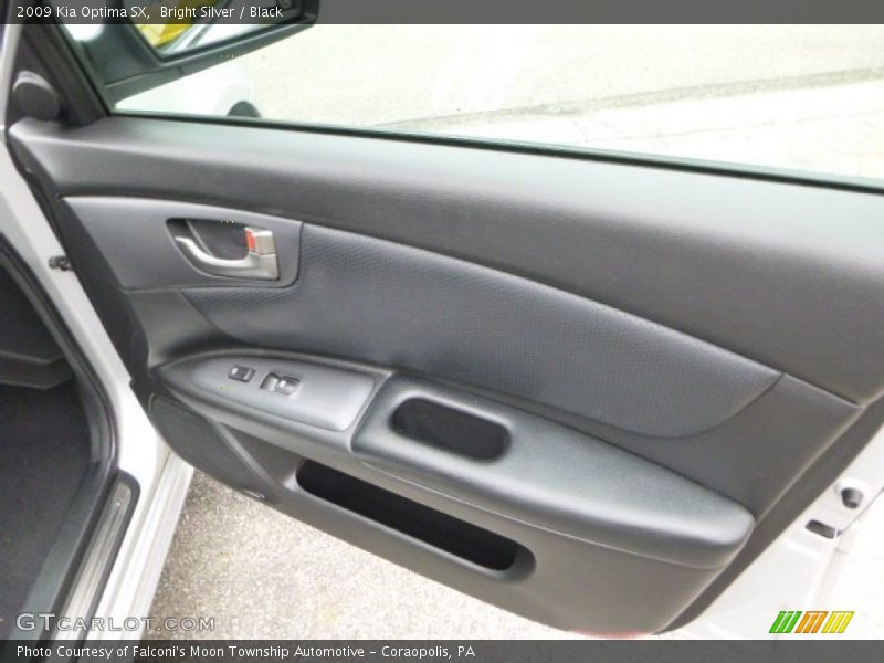 Bright Silver / Black 2009 Kia Optima SX
