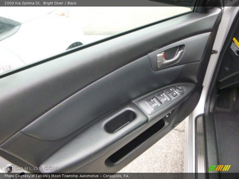 Bright Silver / Black 2009 Kia Optima SX