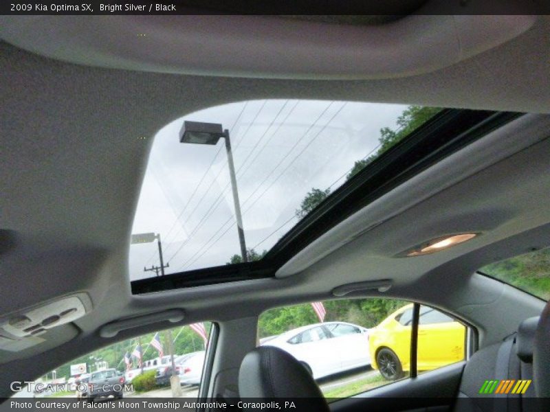 Bright Silver / Black 2009 Kia Optima SX