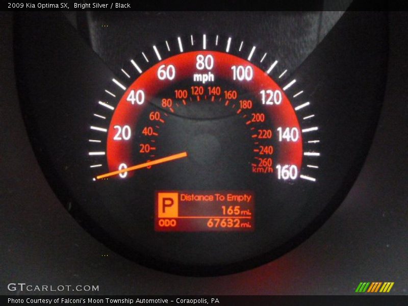 Bright Silver / Black 2009 Kia Optima SX