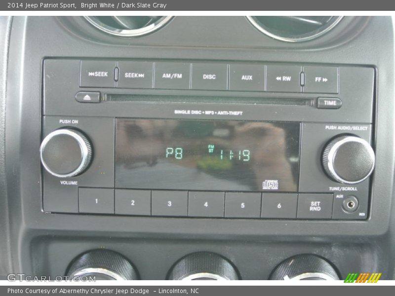 Bright White / Dark Slate Gray 2014 Jeep Patriot Sport