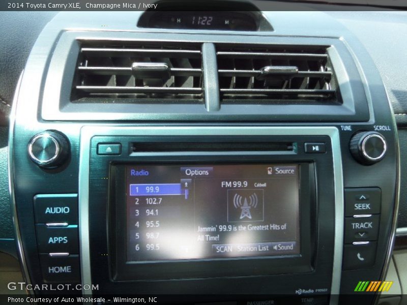 Champagne Mica / Ivory 2014 Toyota Camry XLE