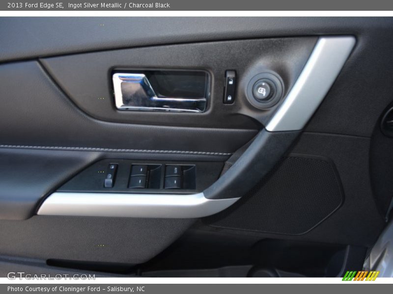 Ingot Silver Metallic / Charcoal Black 2013 Ford Edge SE