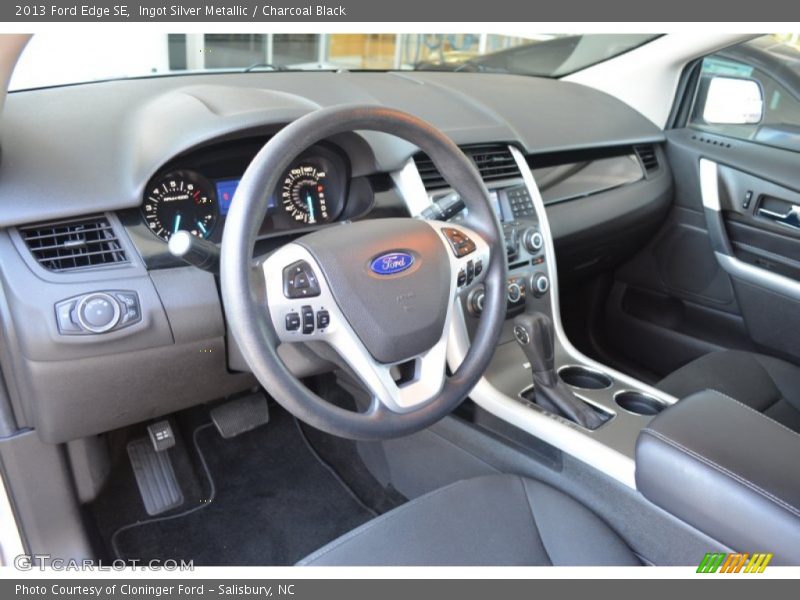 Ingot Silver Metallic / Charcoal Black 2013 Ford Edge SE