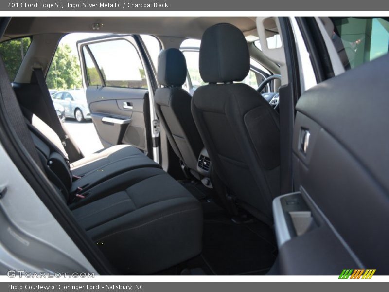 Ingot Silver Metallic / Charcoal Black 2013 Ford Edge SE