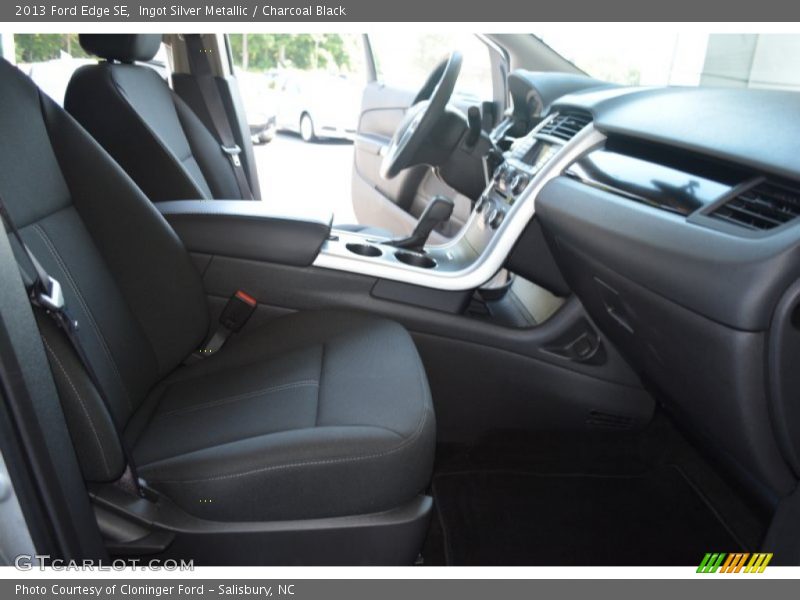 Ingot Silver Metallic / Charcoal Black 2013 Ford Edge SE