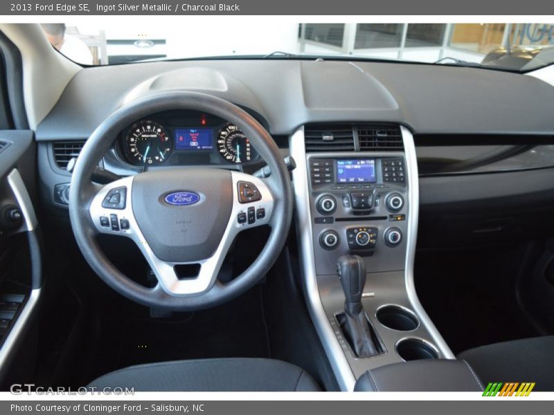 Ingot Silver Metallic / Charcoal Black 2013 Ford Edge SE