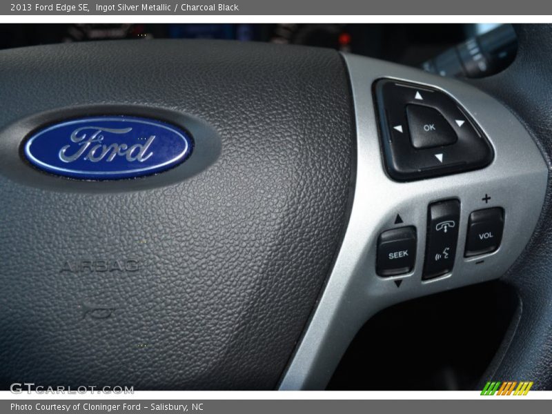 Ingot Silver Metallic / Charcoal Black 2013 Ford Edge SE