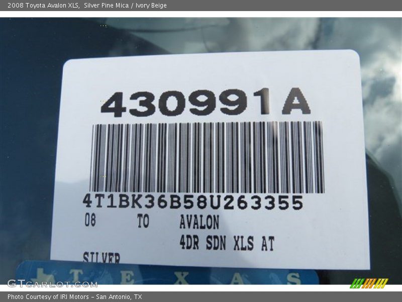 Silver Pine Mica / Ivory Beige 2008 Toyota Avalon XLS
