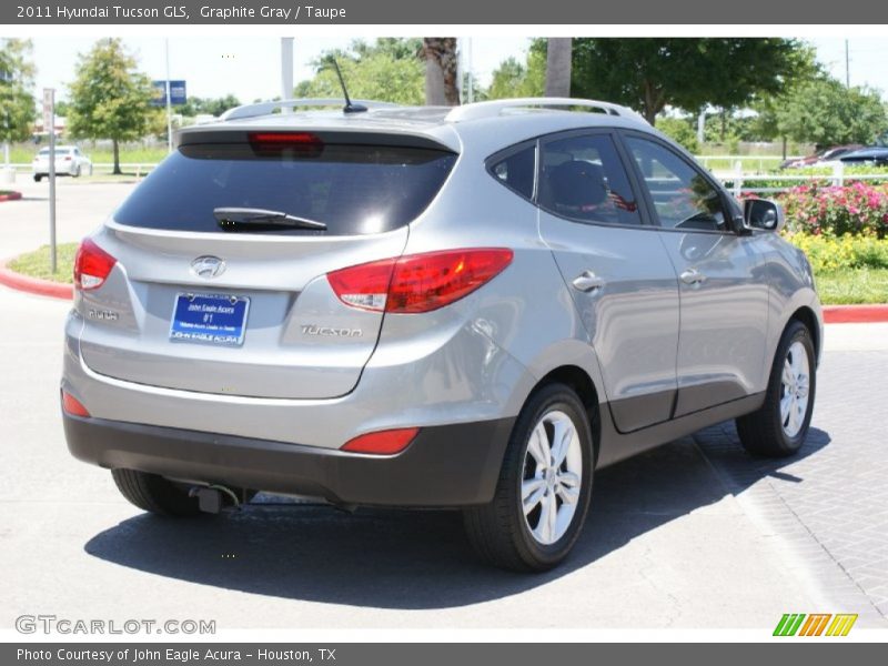 Graphite Gray / Taupe 2011 Hyundai Tucson GLS