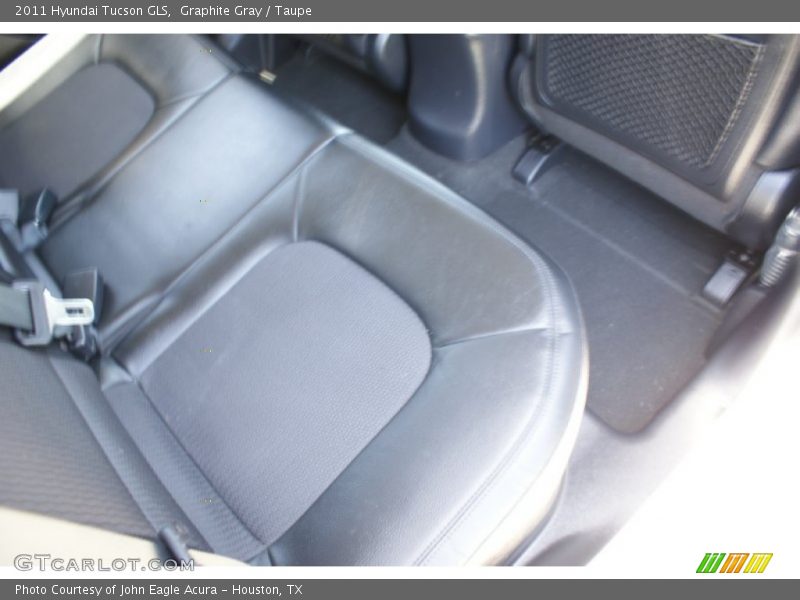 Graphite Gray / Taupe 2011 Hyundai Tucson GLS
