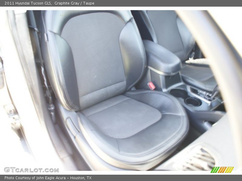 Graphite Gray / Taupe 2011 Hyundai Tucson GLS