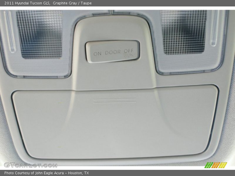 Graphite Gray / Taupe 2011 Hyundai Tucson GLS