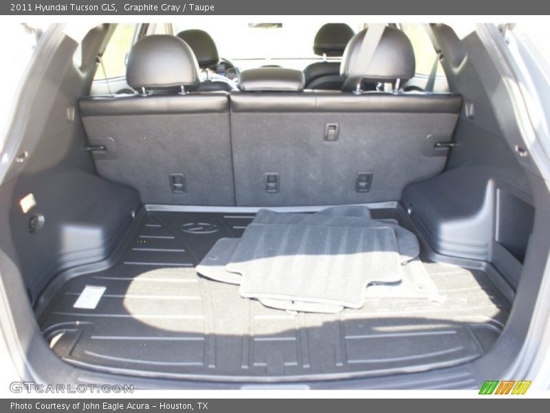 Graphite Gray / Taupe 2011 Hyundai Tucson GLS