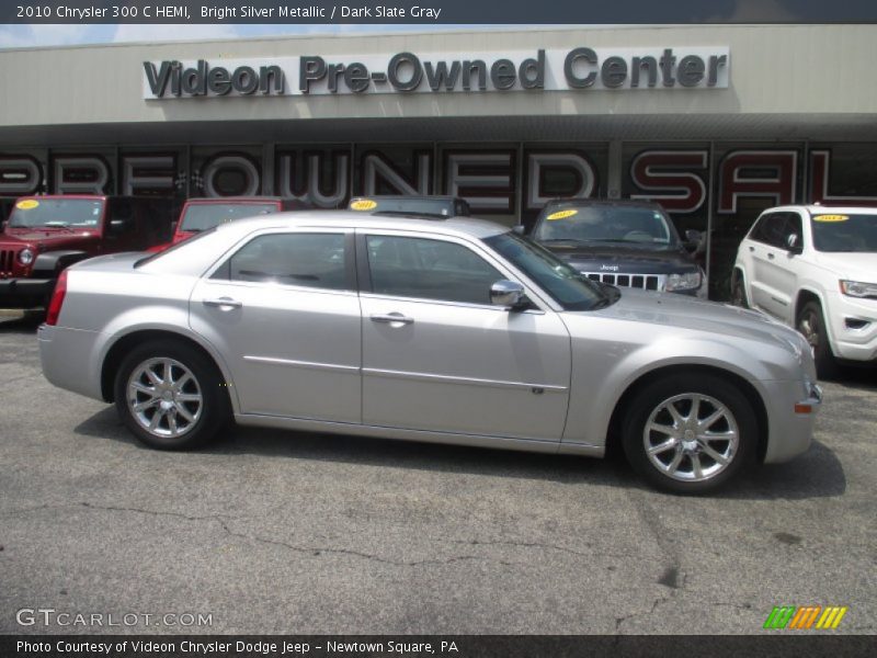 Bright Silver Metallic / Dark Slate Gray 2010 Chrysler 300 C HEMI
