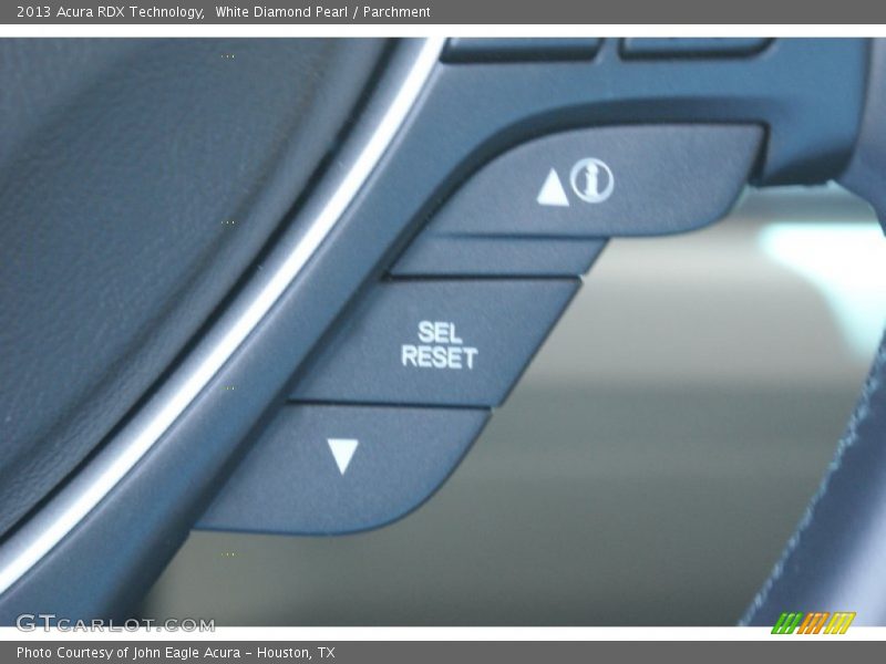 White Diamond Pearl / Parchment 2013 Acura RDX Technology