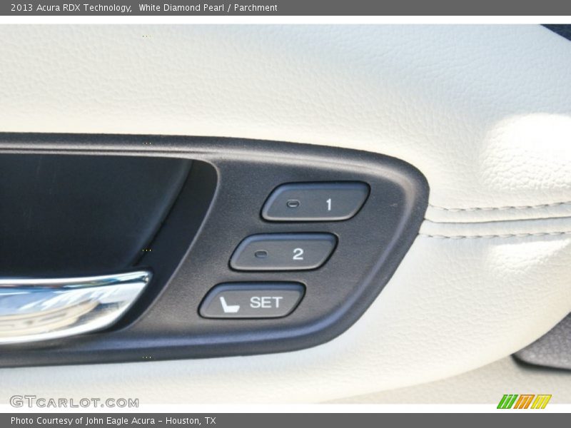 White Diamond Pearl / Parchment 2013 Acura RDX Technology