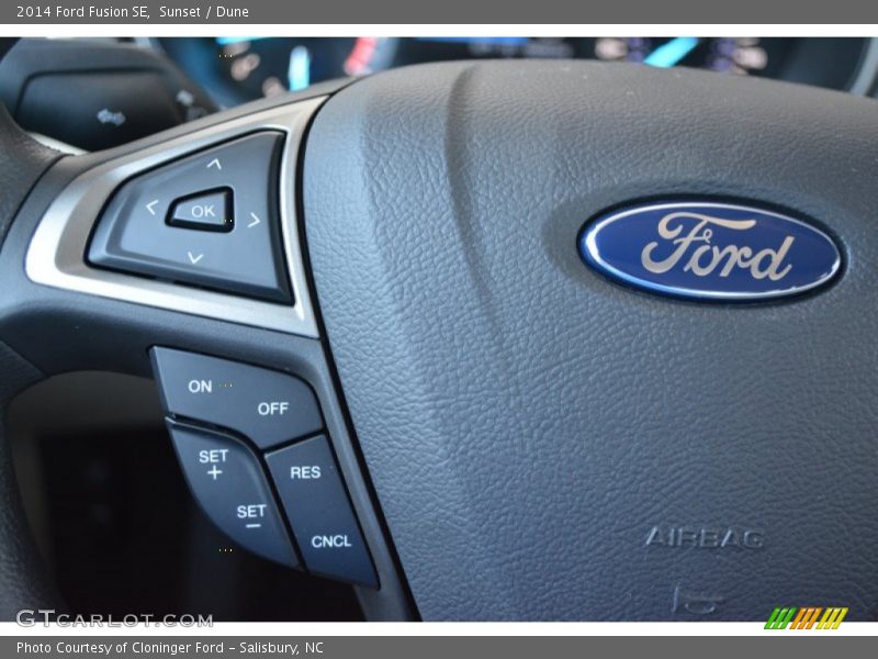 Sunset / Dune 2014 Ford Fusion SE