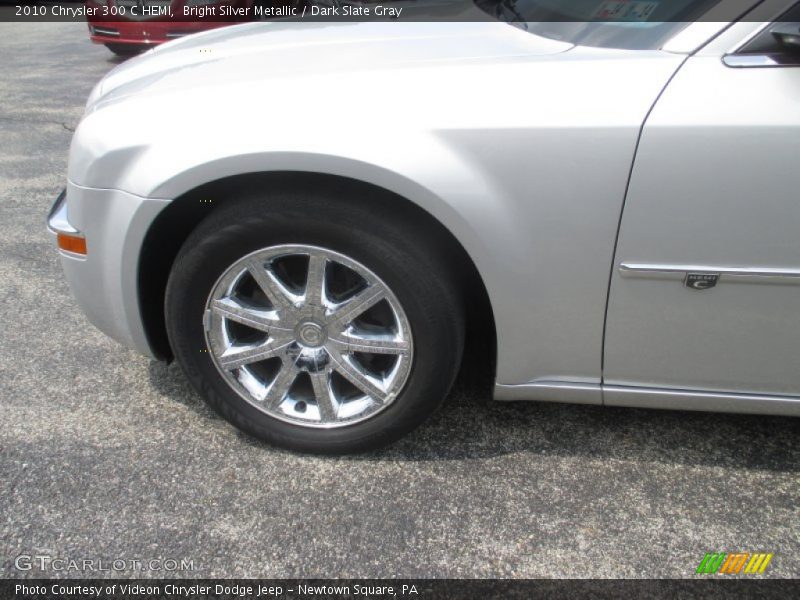 Bright Silver Metallic / Dark Slate Gray 2010 Chrysler 300 C HEMI