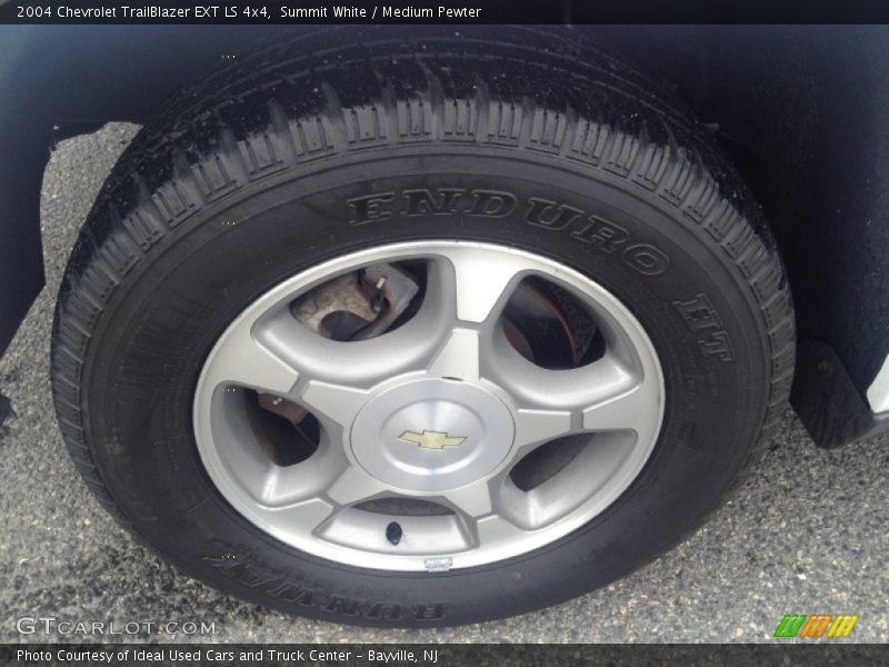 Summit White / Medium Pewter 2004 Chevrolet TrailBlazer EXT LS 4x4