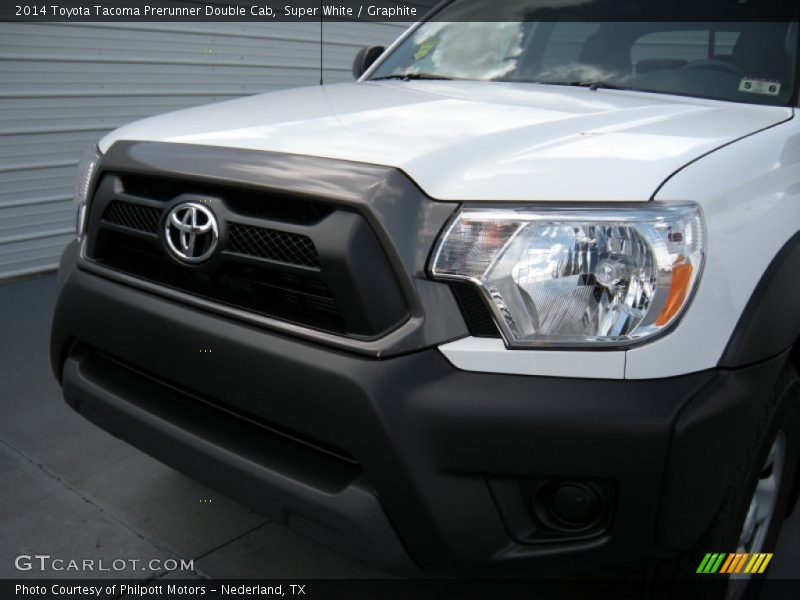Super White / Graphite 2014 Toyota Tacoma Prerunner Double Cab