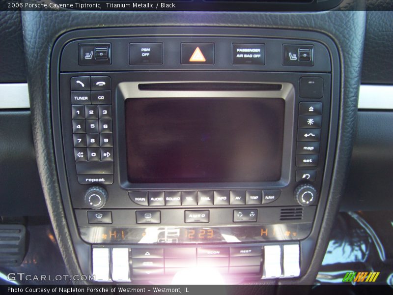 Titanium Metallic / Black 2006 Porsche Cayenne Tiptronic
