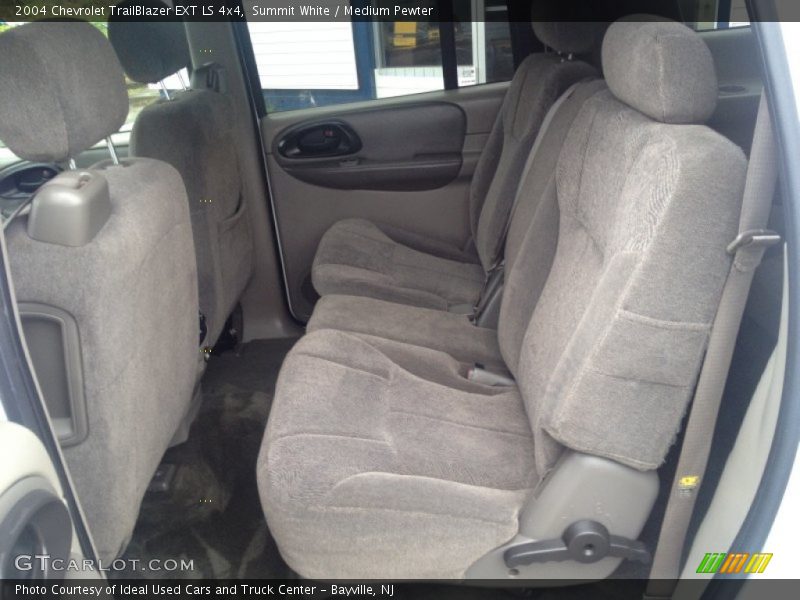 Summit White / Medium Pewter 2004 Chevrolet TrailBlazer EXT LS 4x4
