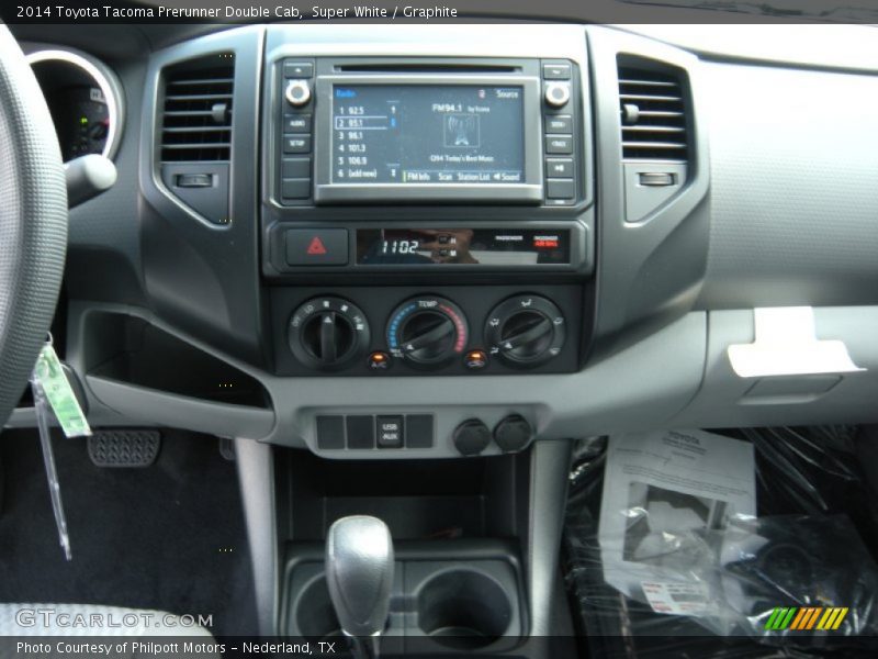 Super White / Graphite 2014 Toyota Tacoma Prerunner Double Cab