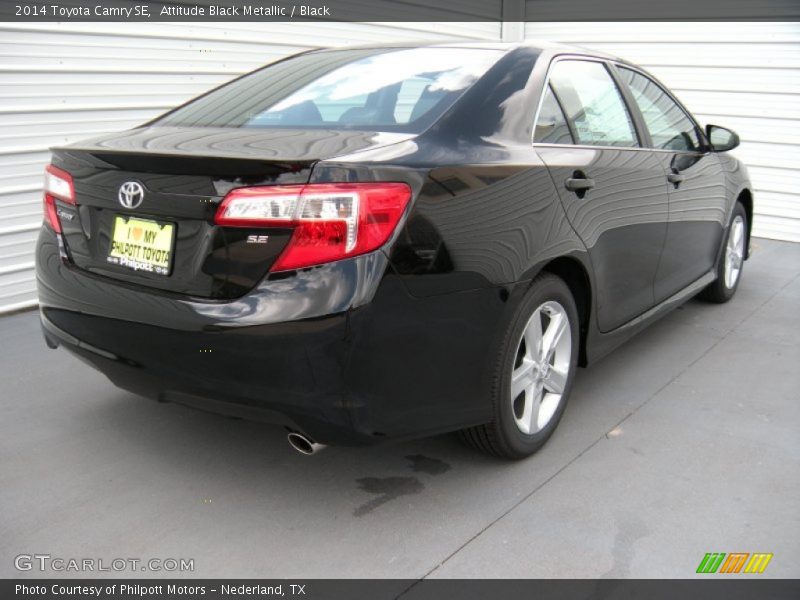 Attitude Black Metallic / Black 2014 Toyota Camry SE