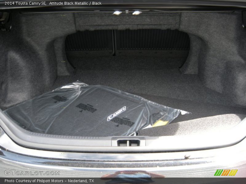Attitude Black Metallic / Black 2014 Toyota Camry SE