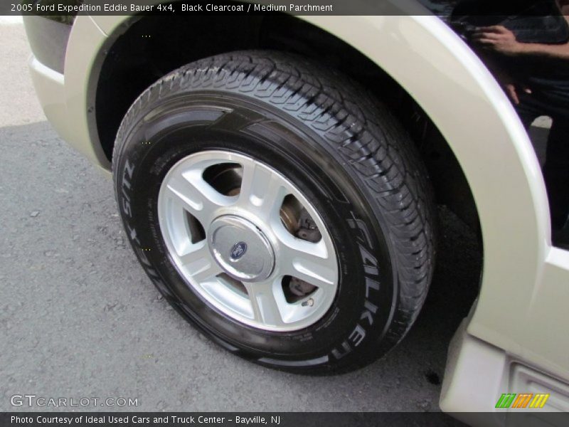 Black Clearcoat / Medium Parchment 2005 Ford Expedition Eddie Bauer 4x4