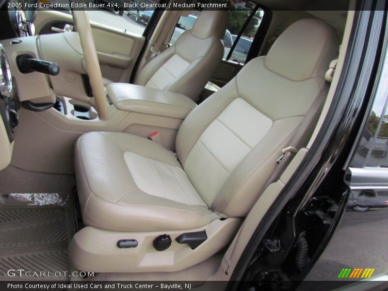 Front Seat of 2005 Expedition Eddie Bauer 4x4