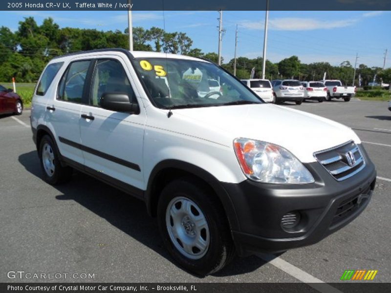 Front 3/4 View of 2005 CR-V LX