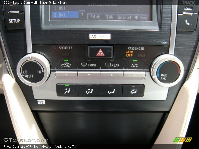 Super White / Ivory 2014 Toyota Camry LE