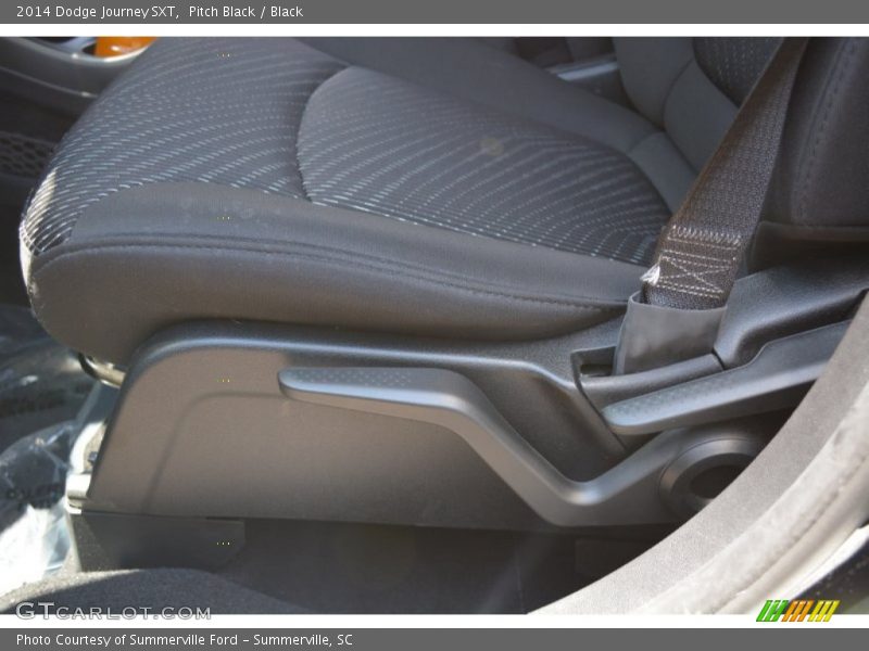 Pitch Black / Black 2014 Dodge Journey SXT