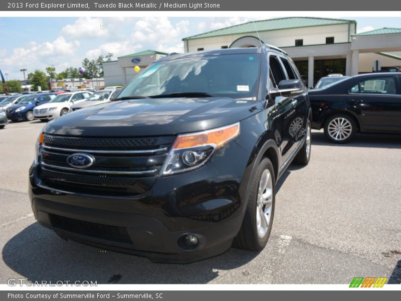 Tuxedo Black Metallic / Medium Light Stone 2013 Ford Explorer Limited