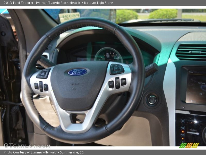 Tuxedo Black Metallic / Medium Light Stone 2013 Ford Explorer Limited