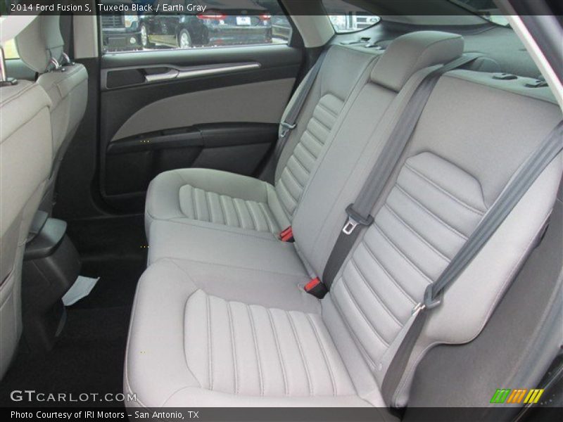 Tuxedo Black / Earth Gray 2014 Ford Fusion S