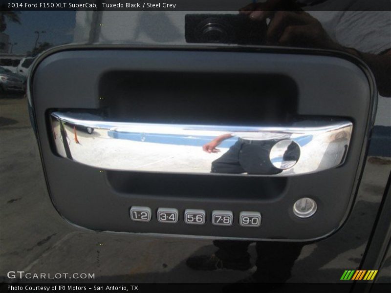 Tuxedo Black / Steel Grey 2014 Ford F150 XLT SuperCab