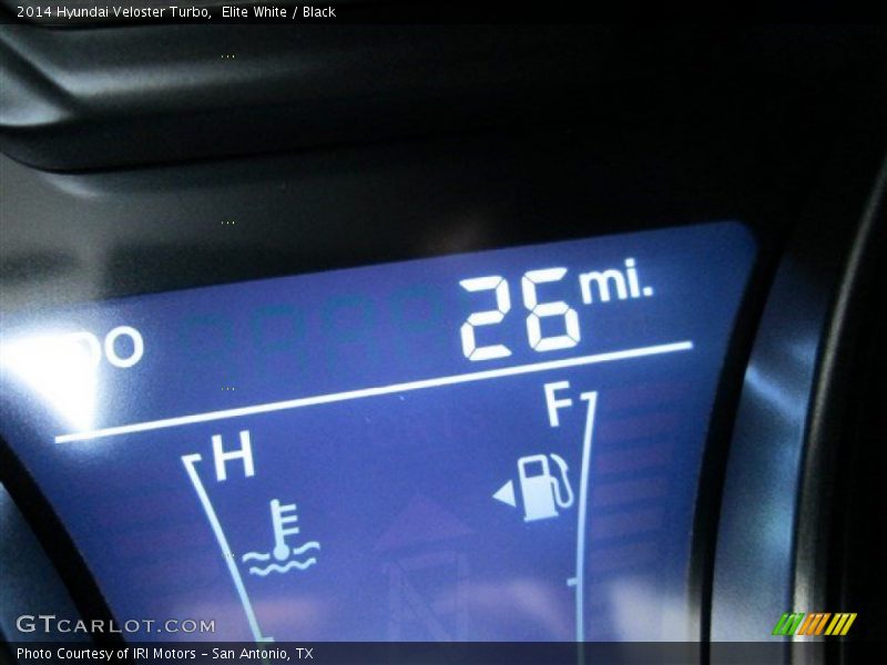 Elite White / Black 2014 Hyundai Veloster Turbo