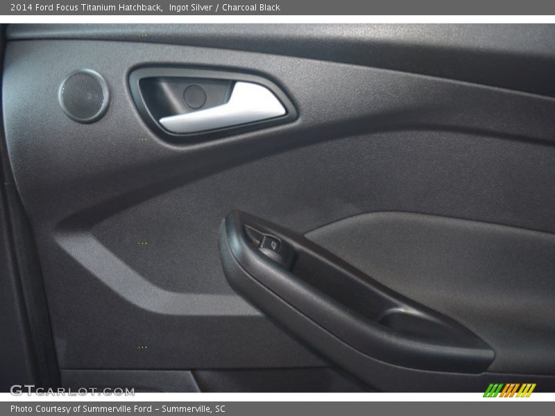 Ingot Silver / Charcoal Black 2014 Ford Focus Titanium Hatchback