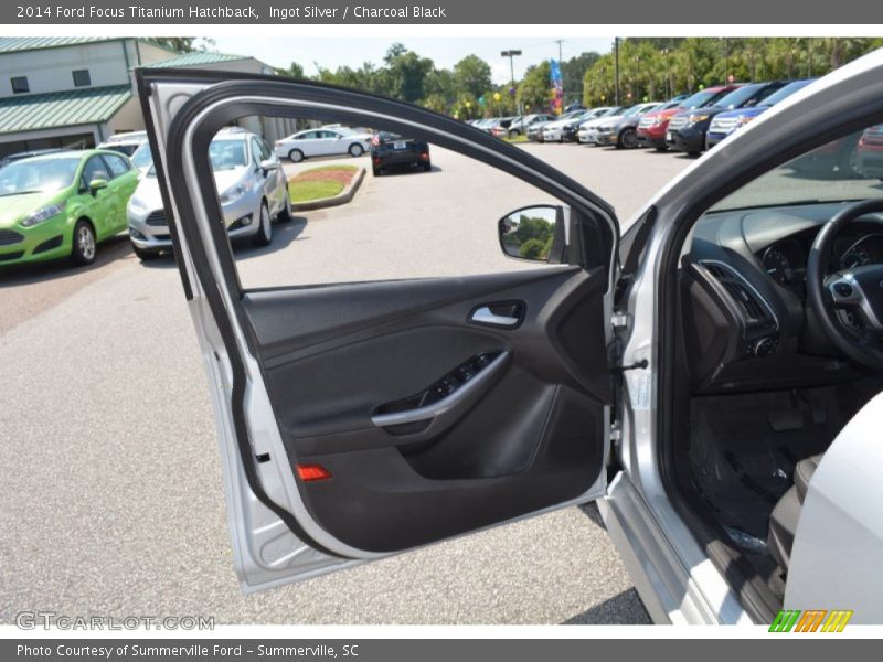 Ingot Silver / Charcoal Black 2014 Ford Focus Titanium Hatchback