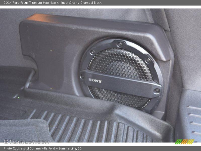 Ingot Silver / Charcoal Black 2014 Ford Focus Titanium Hatchback