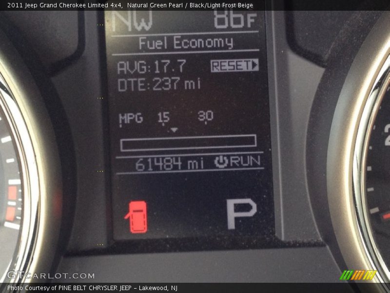 Natural Green Pearl / Black/Light Frost Beige 2011 Jeep Grand Cherokee Limited 4x4